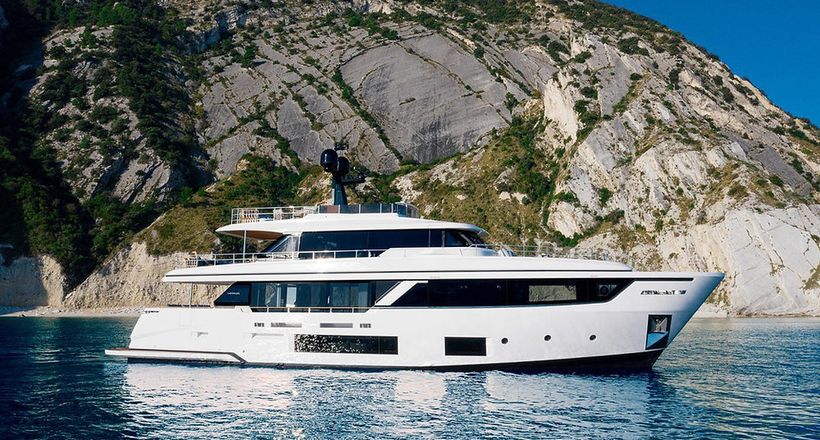 35 mẫu tàu mới nổi bật nhất tại Cannes Yachting Festival 2021 [Kỳ 1]