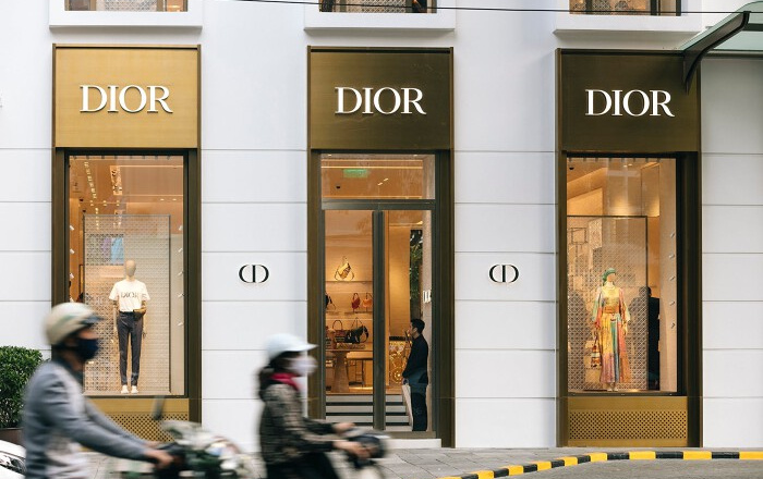 'Lời hứa suông' khiến 50 triệu người dừng mua đồ hiệu