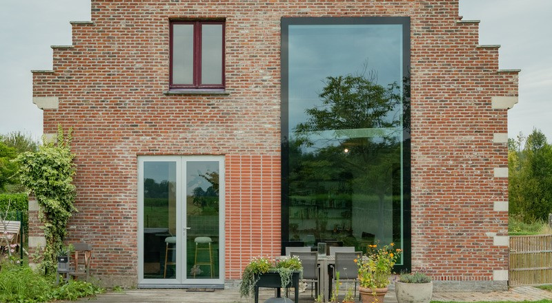 Nhà nông thôn Lamat: Cải tạo trên tinh thần giao thoa cũ-mới