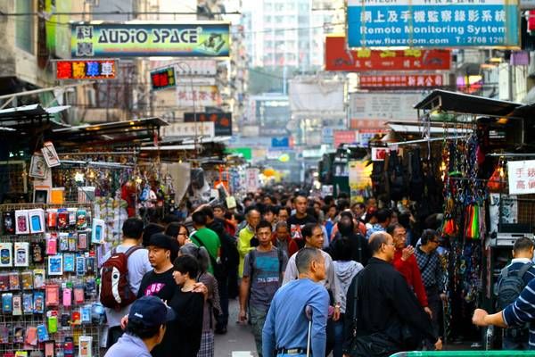 Du lịch Hong Kong ‘lạc lối’ giữa những thiên đường mua sắm ở Cửu Long