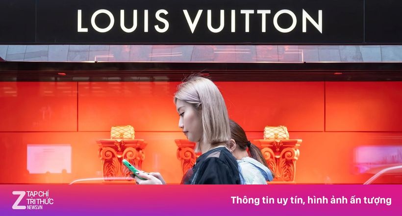 Nhân viên Louis Vuitton ở Trung Quốc bị đánh ghen