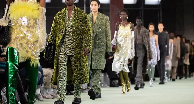 Bottega Veneta Winter 2022 - dựa trên quá khứ để nhận thức hiện tại và khơi mở tương lai