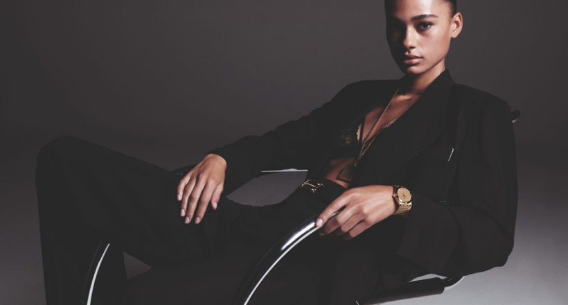 Chronomat Automation 36: Di sản Breitling hòa quyện cùng tầm Victoria Beckham