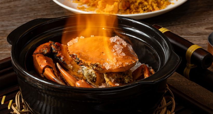 Tròn vị ẩm thực Trung Hoa với thực đơn món ngon từ cua trong tháng 10 tại Yu Chu