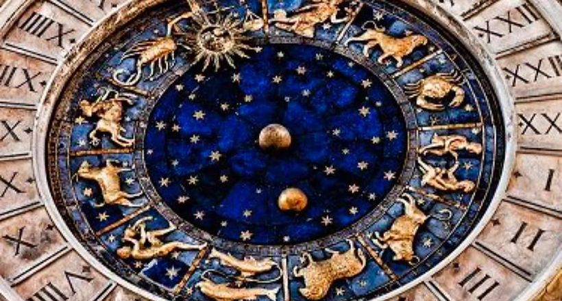 Kỳ quan Torre dell'Orologio ở Quảng Trường San Marco, Venice