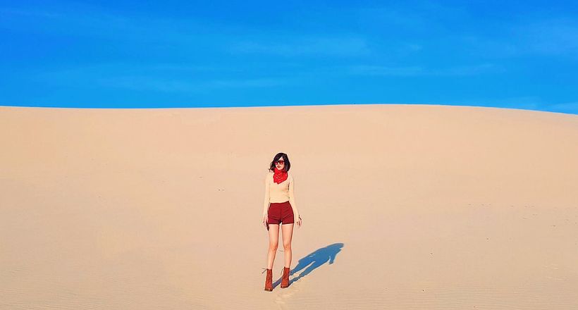 Đắm chìm trong "thiên đường cát" trải dài vô tận tại Mũi Né