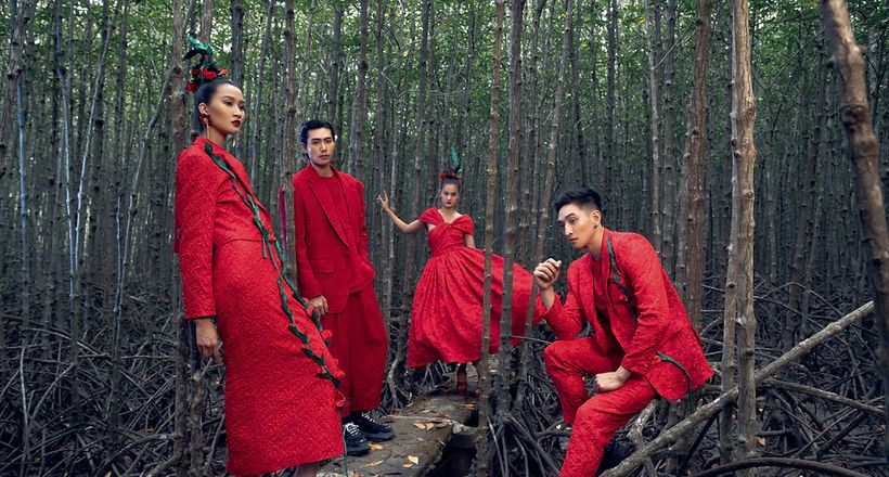 Vũ Ngọc & Son tôn vinh tình yêu quê hương đất nước với BST Hừng Đông