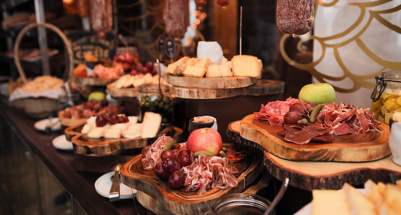 Ưu đãi ẩm thực hấp dẫn tại Hotel des Arts & Le Meridien Saigon