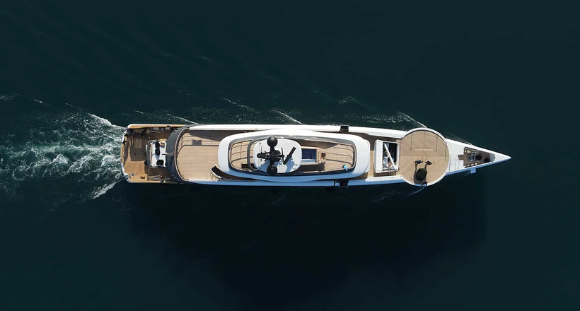 Siêu du thuyền Project Silver Star sẽ tiến hành thử biển tại Marina di Carrara