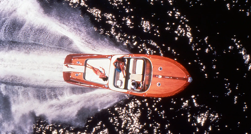 Anniversario - mẫu du thuyền kỷ niệm được Riva công bố nhân dịp 180 năm thành lập