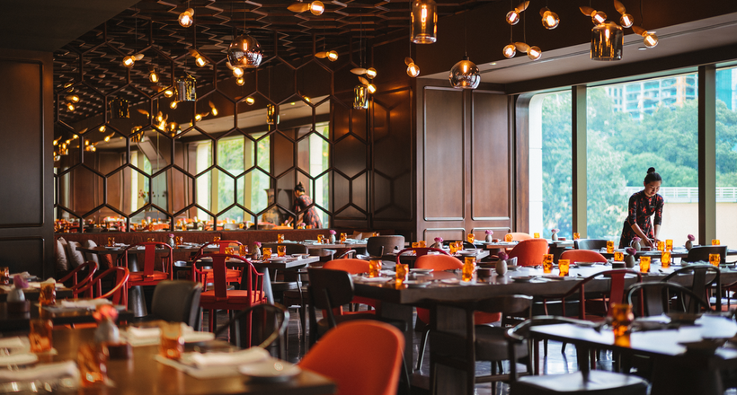 Khai trương The Straits Kitchen & Bar - Sedona Suites; Đại tiệc cua nồi đất tại Hôtel Des Arts