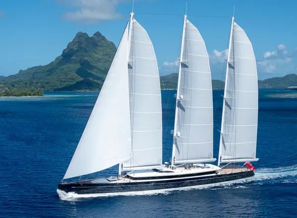 Chinh phục đại dương cùng Sea Eagle - Du thuyền buồm bằng nhôm lớn nhất thế giới