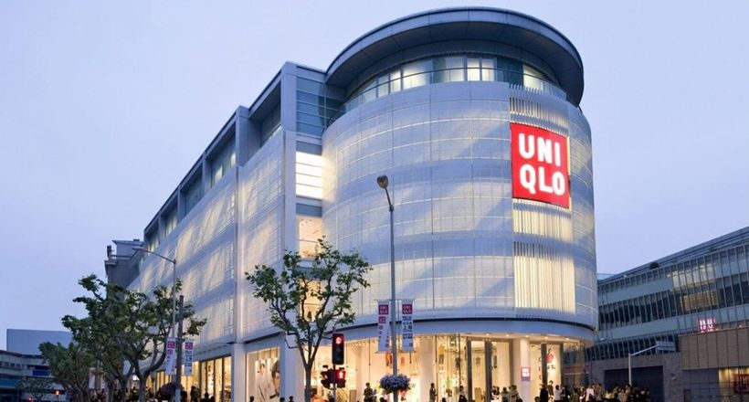 Công ty mẹ của Uniqlo – Fast Retailing điều chỉnh dự đoán doanh thu lên mức kỷ lục