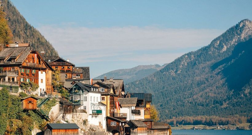 Lạc bước giữa ngôi làng cổ tích Hallstatt, di sản 7000 năm của Áo quốc