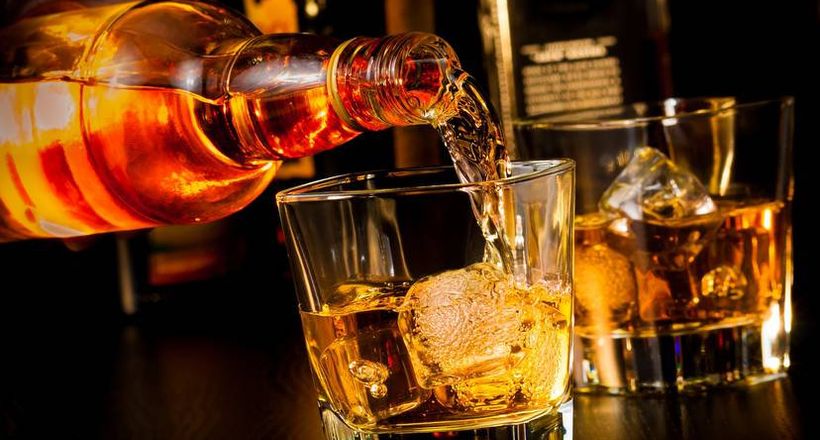 Một số dáng ly whiskey nâng cao trải nghiệm lên một mức độ mới