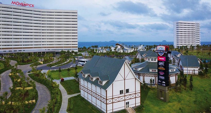 Cùng con tạo những khoảnh khắc quý giá tại Mövenpick Cam Ranh