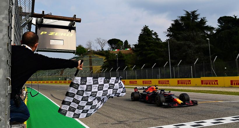 Formula 1 2021: Verstappen thành công “rửa hận” tại Imola