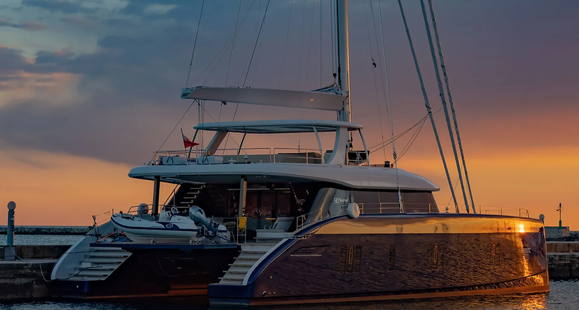 Hé lộ những hình ảnh mới nhất của Fantastic Too 80 từ Sunreef Yachts