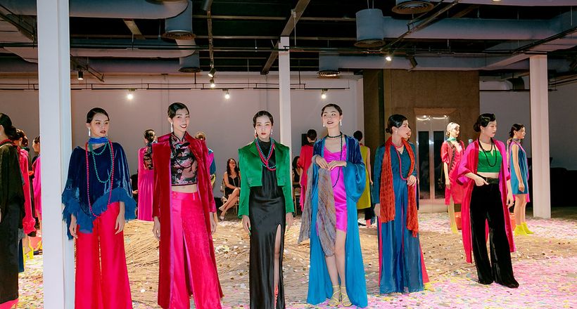 Chiêm ngưỡng văn hóa sắc màu Việt Nam qua BST Vietnam Color