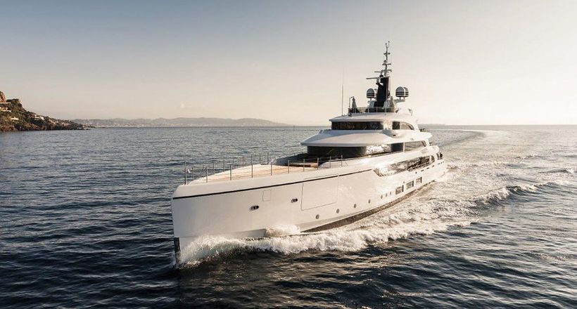 Benetti Triumph - 1 vẻ ngoài xa hoa, lộng lẫy hòa cùng sự tĩnh mịch của đại dương