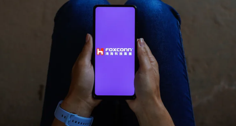 Thấy gì từ vụ đầu tư thất bại của Foxxcon vào ngành bán dẫn tại Ấn Độ?