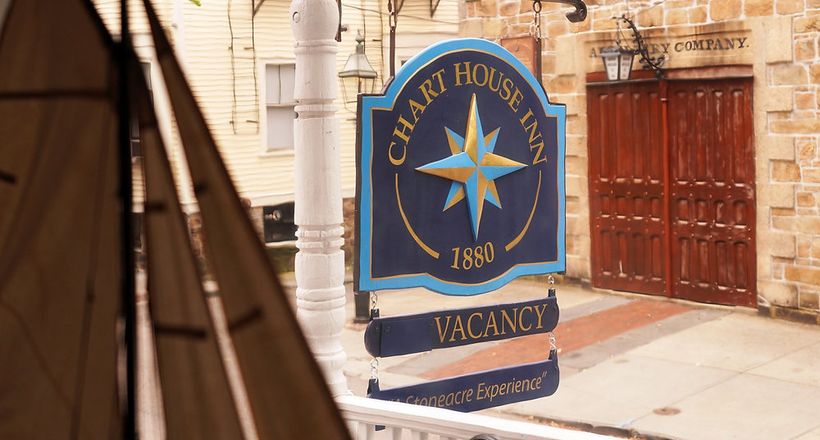 Chart House Inn khánh thành ở trung tâm vùng đất “đậm chất sử thi” Newport