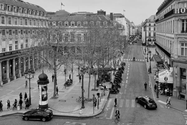 Niềm đam mê nước hoa của một doanh nhân Paris