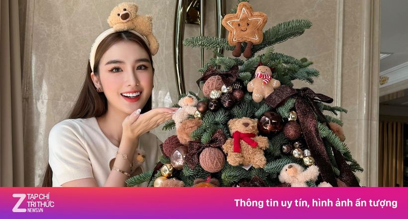 Dùng bộ Labubu, Molly 60 triệu đồng để treo cây thông Noel