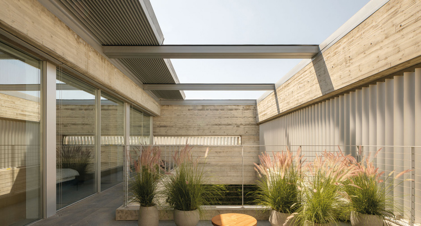 Biệt thự Brutalist ở Moshav Lachish – Lưu giữ nét thô mộc