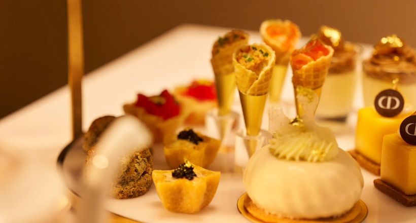 Đi du lịch Singapore, đừng quên check-in Dior Café
