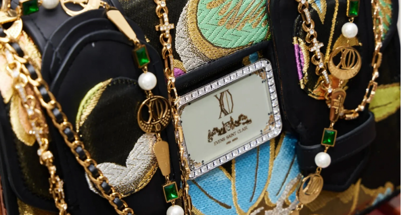 Cận cảnh túi xách 1,2 triệu USD gây sốt