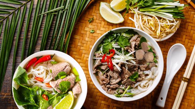 CNN gợi ý du khách nên ăn phở Việt Nam trong chuyến du lịch 2024