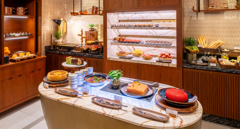 The Strand tại Hilton Saigon đón khách với buffet hải sản thịnh soạn