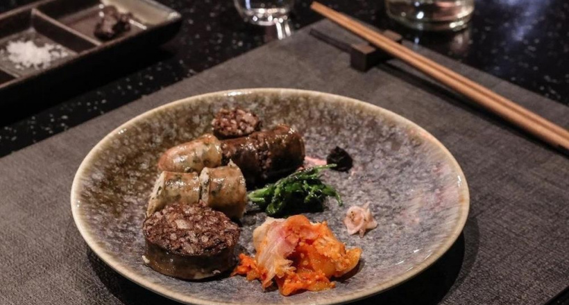 Lòng lợn thành món fine dining ở Hàn Quốc