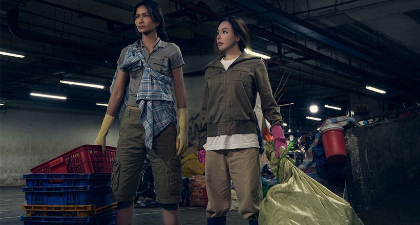 Hồ Quỳnh Hương và H'Hen Niê lam lũ, làm khuân vác ở chợ cá