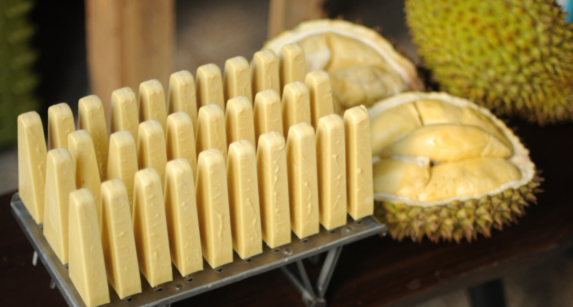 Kem chấm muối ở Hà Nội hút khách vì lạ miệng