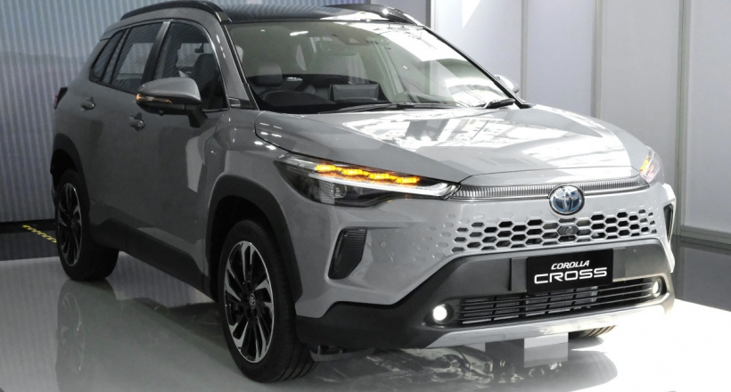 Cận cảnh hình ảnh 'bằng xương, bằng thịt' của Toyota Corolla Cross 2024 sắp về Việt Nam