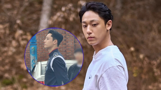 Nam thần phim 'Quật mộ trùng ma' Lee Do Hyun phong độ trong quân ngũ