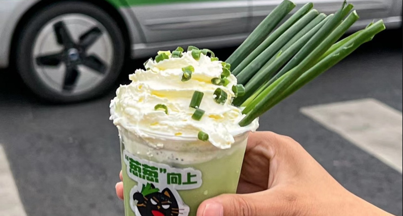 Trà sữa hành lá, món đồ uống gây bão trên mạng xã hội Trung Quốc có gì đặc biệt?