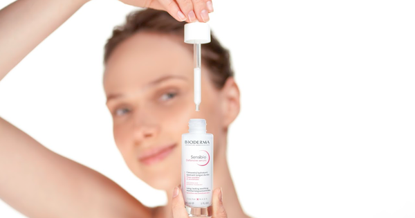 Serum chống lão hóa dịu nhẹ - Món quà 8/3 thiết thực cho nàng da nhạy cảm