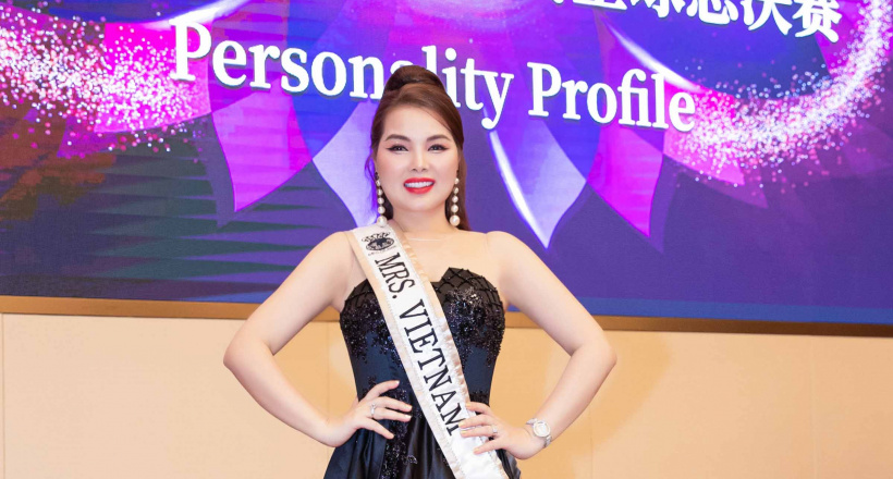 Hoa hậu Ngọc Trang được chồng tháp tùng đến Mrs. Globe 2024