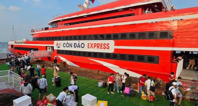 Đi tàu cao tốc đến hòn đảo đẹp nhất nhì Việt Nam: Lựa chọn tuyệt vời cho kỳ nghỉ lễ đang khiến MXH rần rần