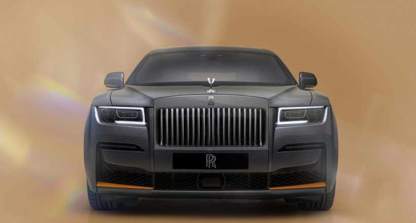 Chiêm ngưỡng “xế hộp” Ghost Prism phiên bản kỷ niệm 120 năm thành lập Rolls-Royce