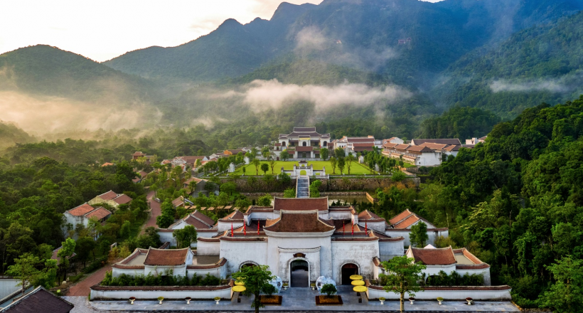 “Đánh thức" tiềm năng du lịch tâm linh trở thành điểm đến bốn mùa