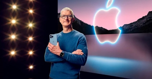 Những điều ít biết về Tim Cook: CEO quyền lực của đế chế Apple, tài sản 2.1 tỷ USD nhưng không lập gia đình vì một lý do