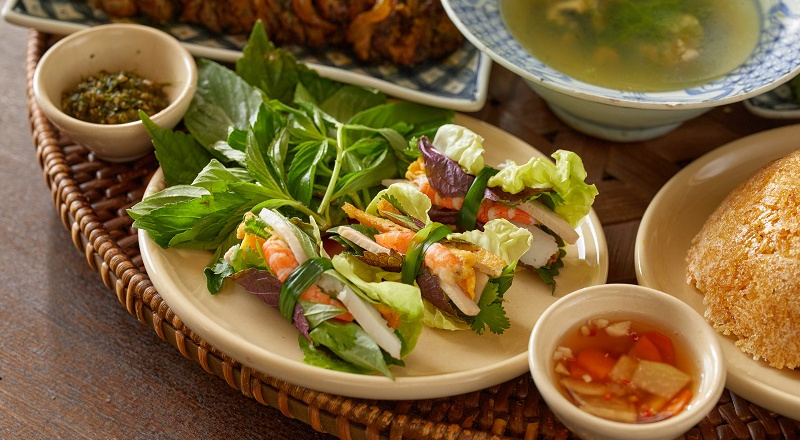 “ Mâm ngon miền Bắc ” tại Mặn Mòi -  Từ đặc sản sông Hồng đến tinh vị núi rừng Tây Bắc