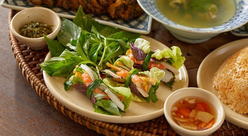 “ Mâm ngon miền Bắc ” tại Mặn Mòi -  Từ đặc sản sông Hồng đến tinh vị núi rừng Tây Bắc