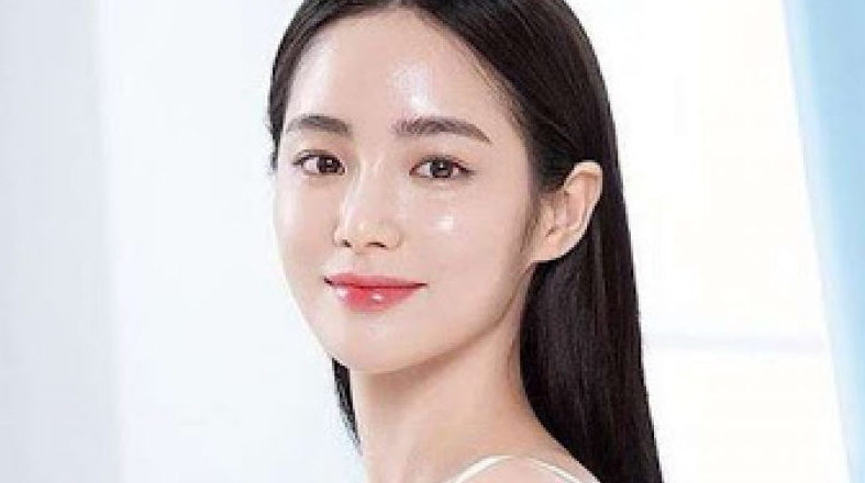 Những cách dùng bột hoa hồng dưỡng da trắng sáng