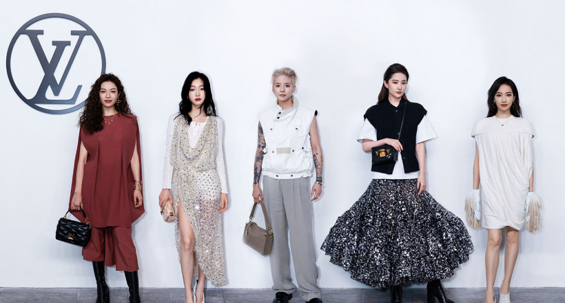 Amber, Lưu Diệc Phi, Châu Đông Vũ lên đồ vị lai khi dự show Louis Vuitton ở Thượng Hải