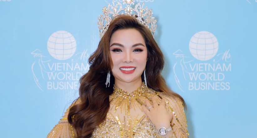 Hoa hậu Ngọc Trang khoe nhan sắc ngày càng rạng rỡ